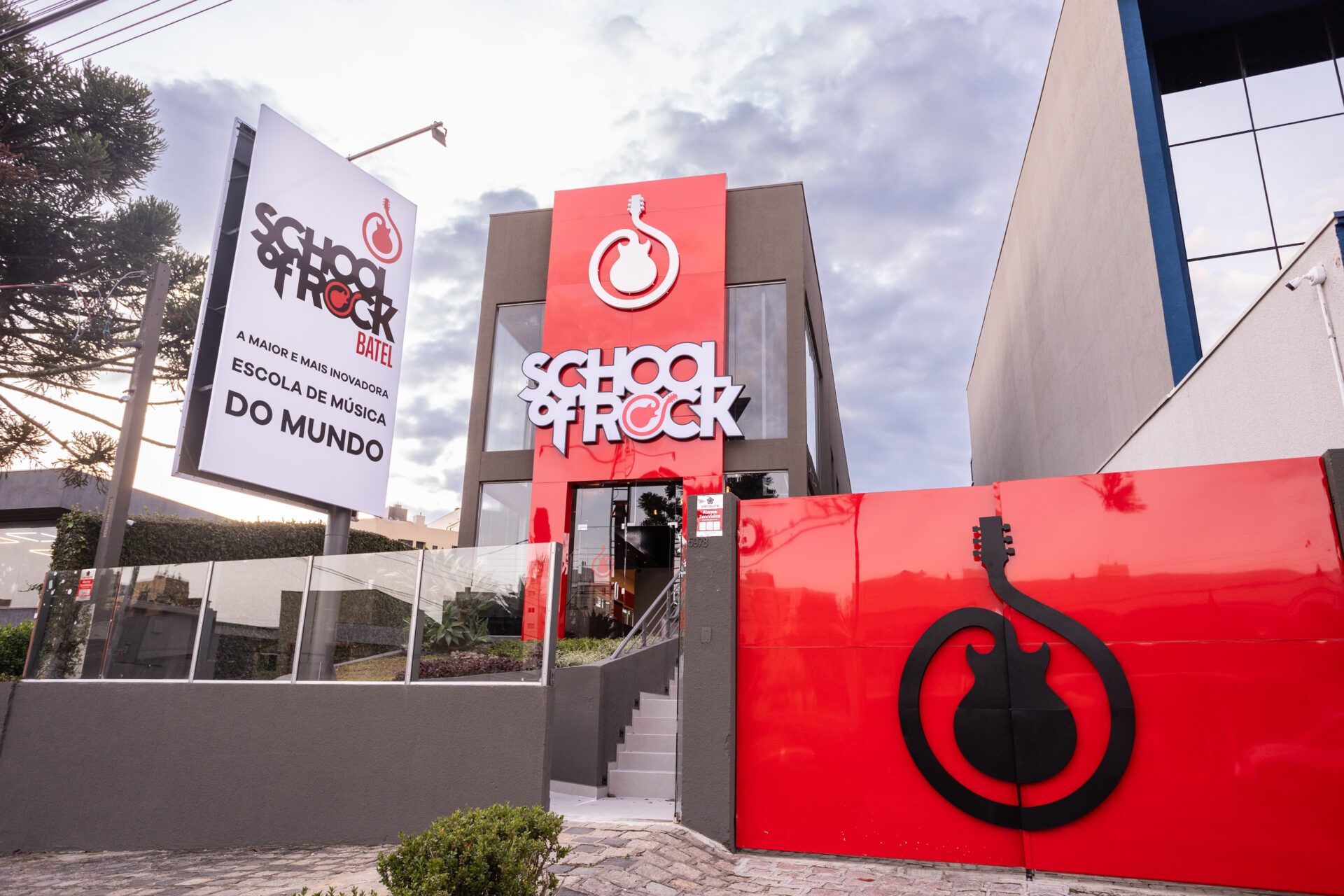 SCHOOL OF ROCK ABRE A PRIMEIRA UNIDADE EM CURITIBA
